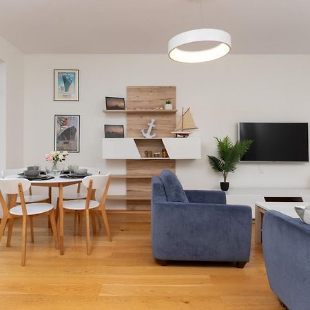 Modern Gdynia Apartment With Balcony & Parking By Noclegi Renters Экстерьер фото