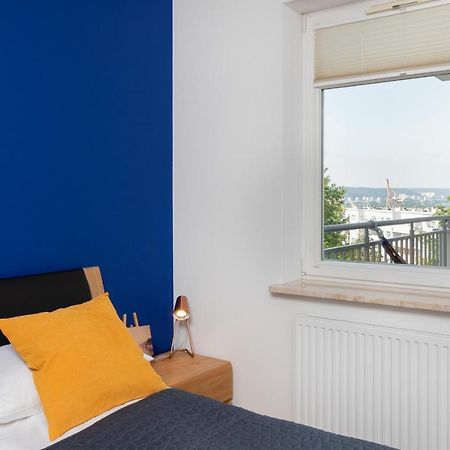 Modern Gdynia Apartment With Balcony & Parking By Noclegi Renters Экстерьер фото